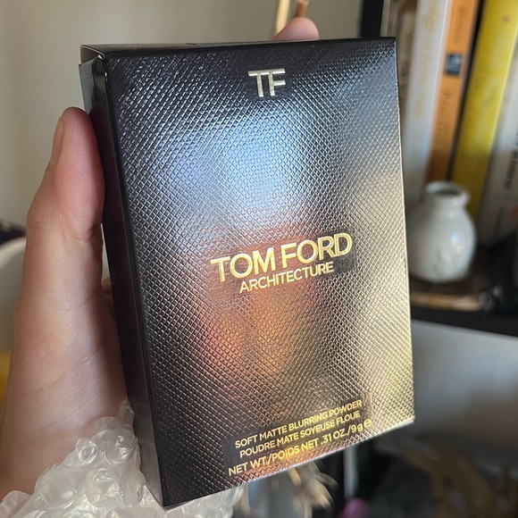 New in box Tom Ford Architecture Soft Matte Blurring Powder